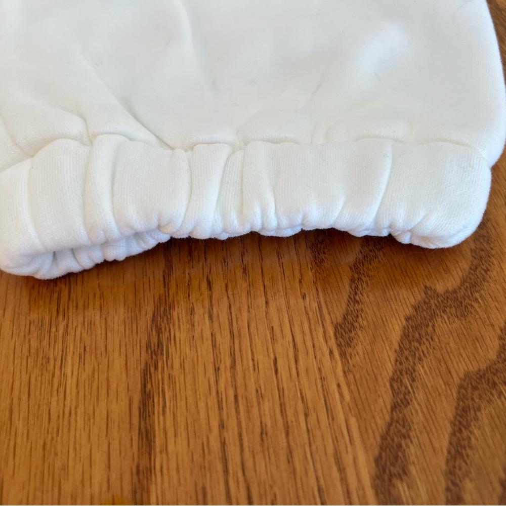 Comfrt Large Cloud Zip Hoodie & Large Sweatpants in White Snow - Picture 14 of 16